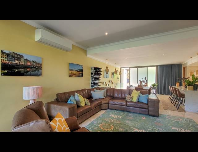 3 BEDROOM TOWNHOUSE FOR SALE IN ZIMBALI ESTATE